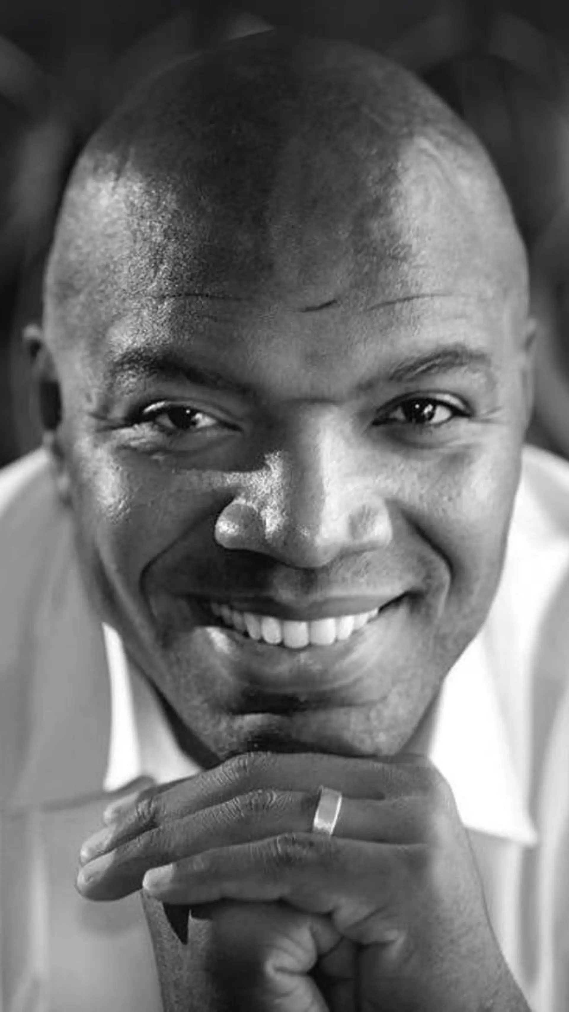 Manuel Knight - <p>Manuel Knight, internationell föreläsare och organisationskonsult, ger insikter i hur man skapar högpresterande team och ledare genom motivation och effektiv kommunikation.</p>
