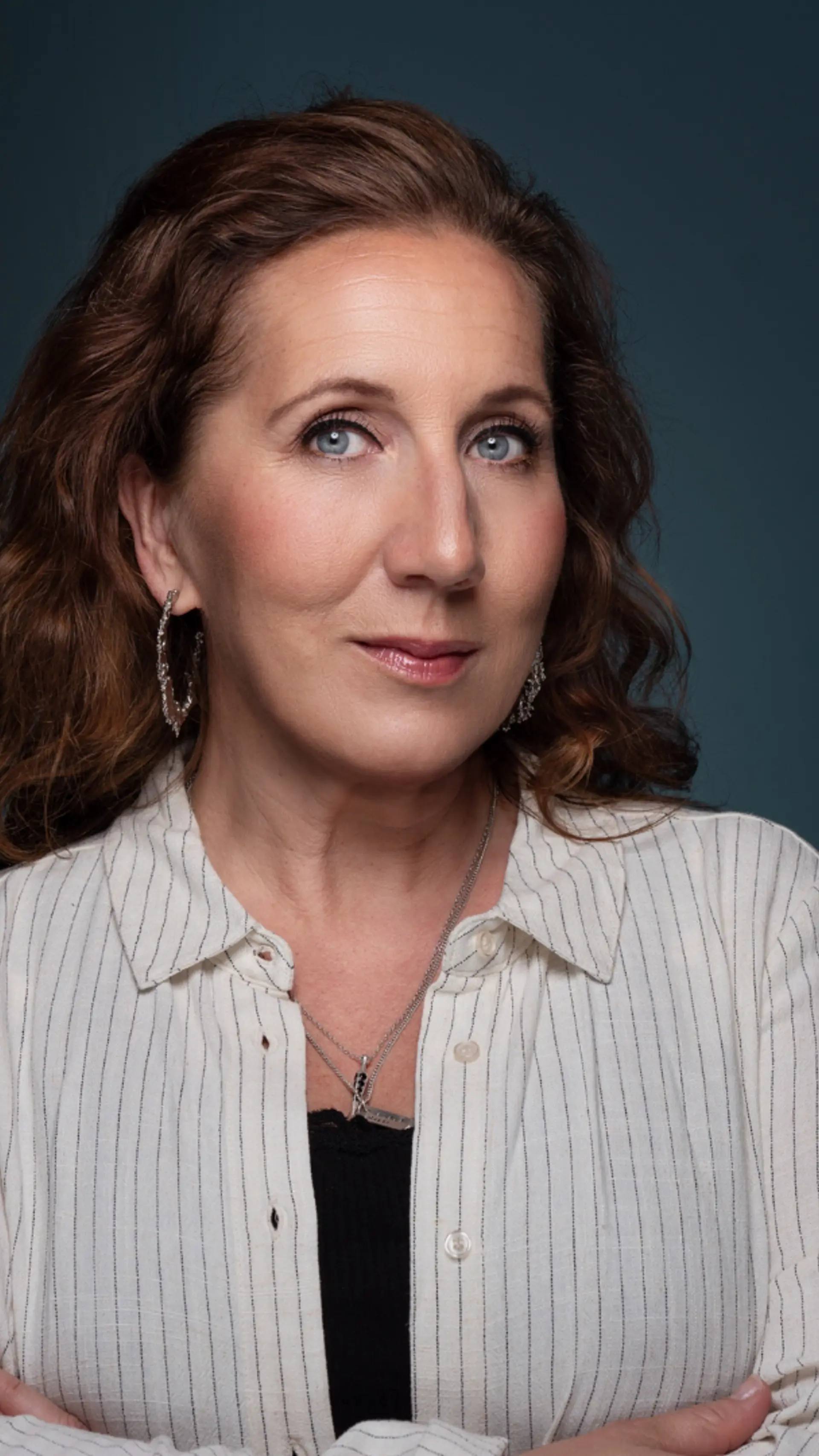 Sanna Martin - <p data-start="259" data-end="422">Sanna Martin förenar scenisk erfarenhet med skarp kommunikation och skapar närvaro som berör, engagerar och förtydligar.</p>